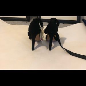 Rachel Zoe Black  Suede Crisscross pump